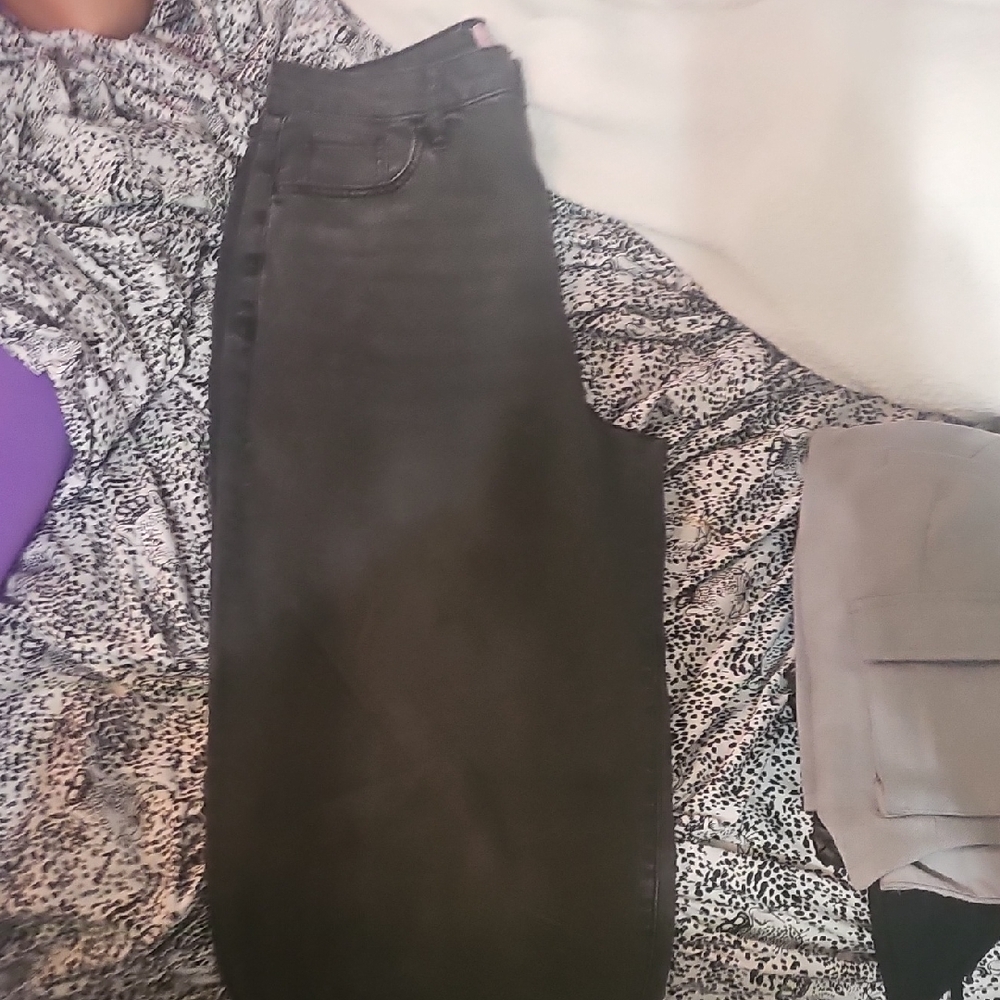 Juicy Couture Black Pants 9/29